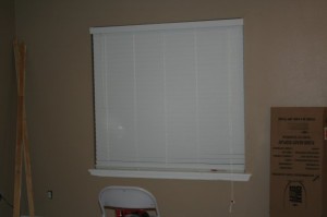 Looks much better with new blinds