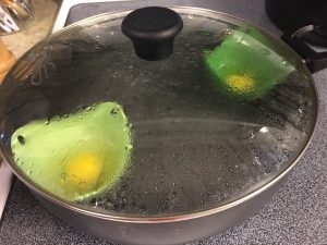 Place in boiling water for 3-4 minutes 